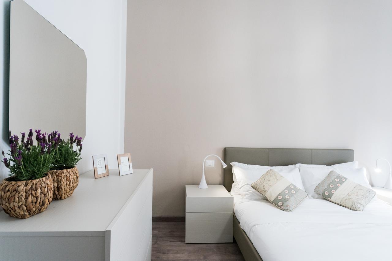 Central & Modern Apartment By Rent All โกโม ภายนอก รูปภาพ
