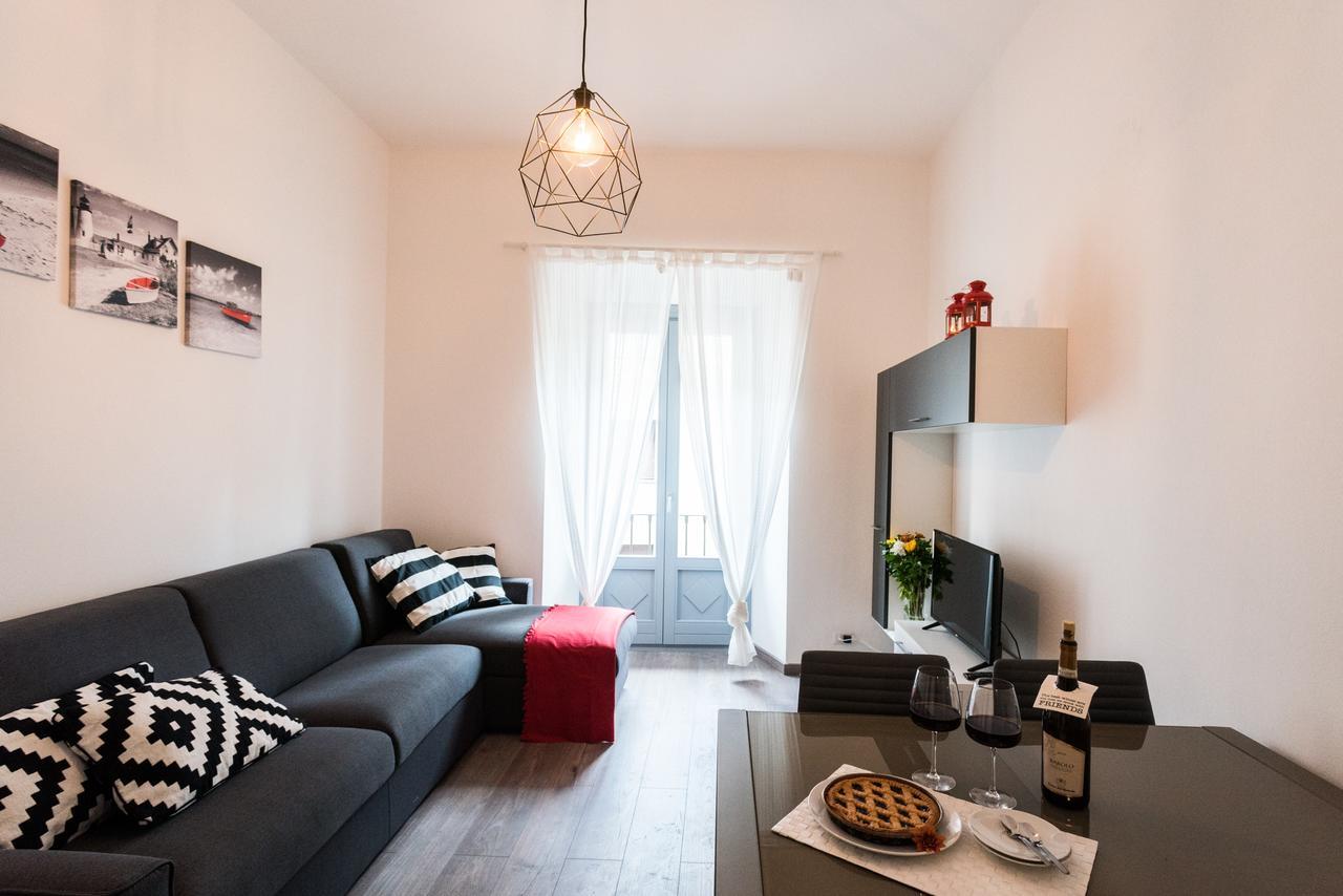 Central & Modern Apartment By Rent All โกโม ภายนอก รูปภาพ