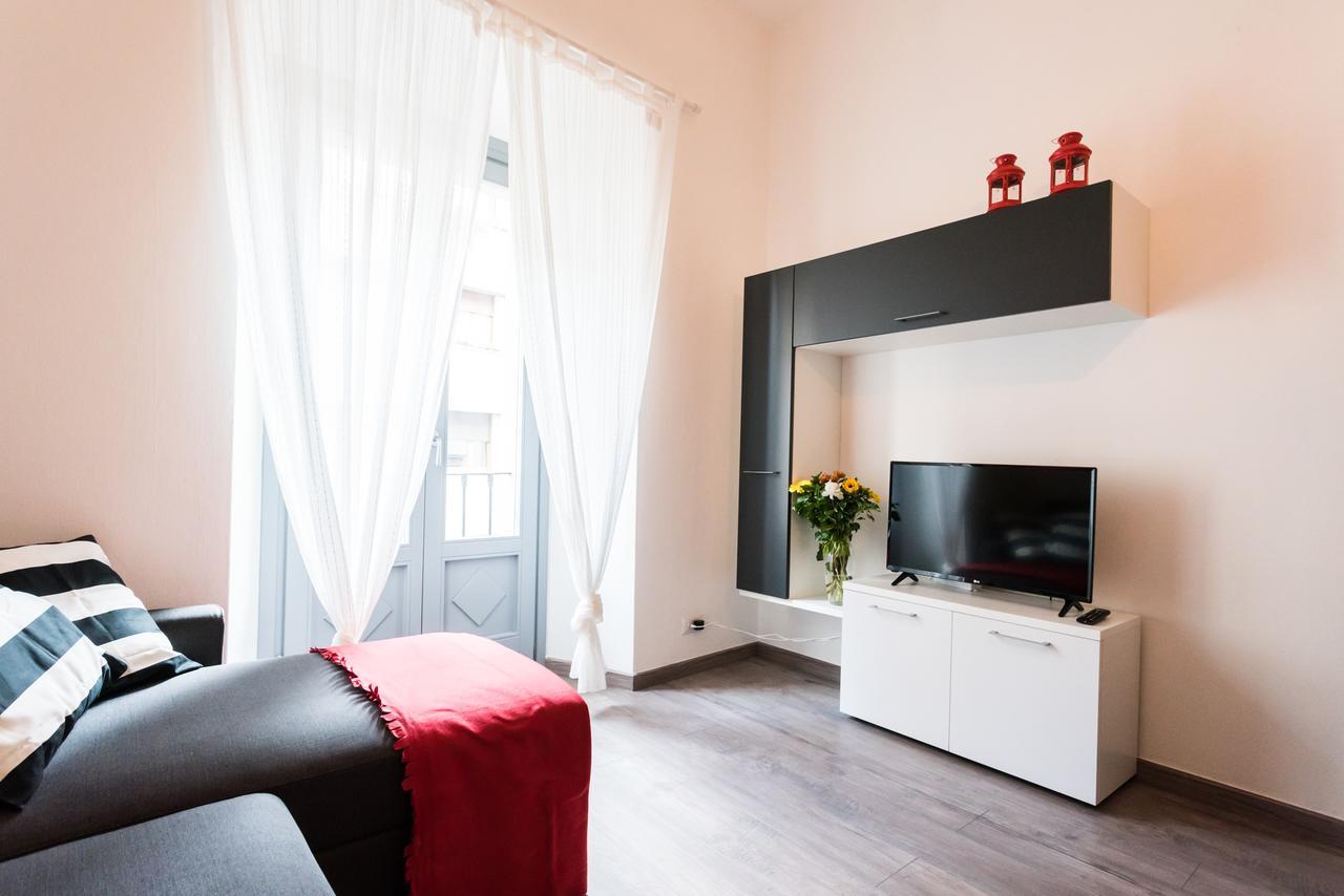 Central & Modern Apartment By Rent All โกโม ภายนอก รูปภาพ